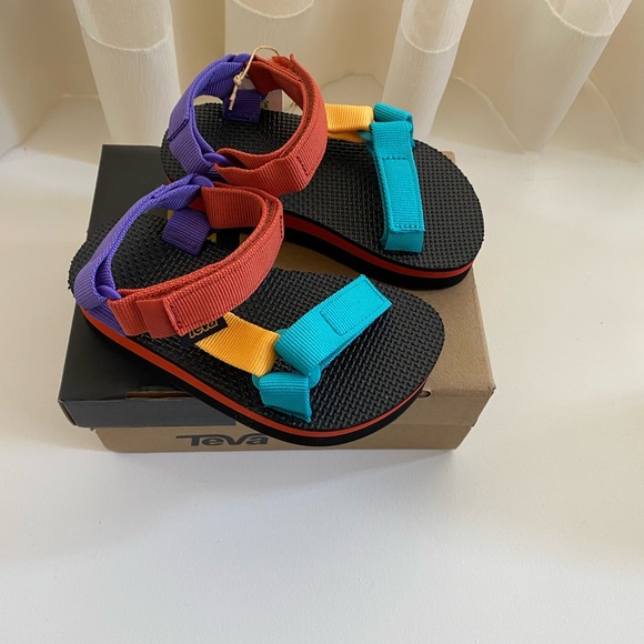 Teva Other - NWB Teva Universal Midform Sandal - Kids